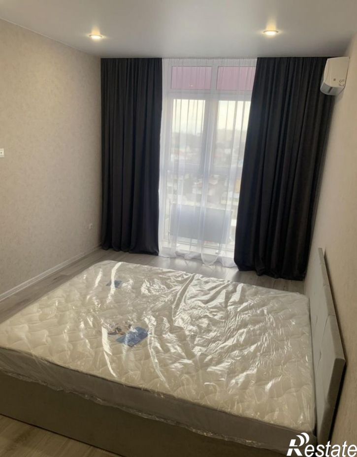 1-комн квартира улица Толстого, 130к2
