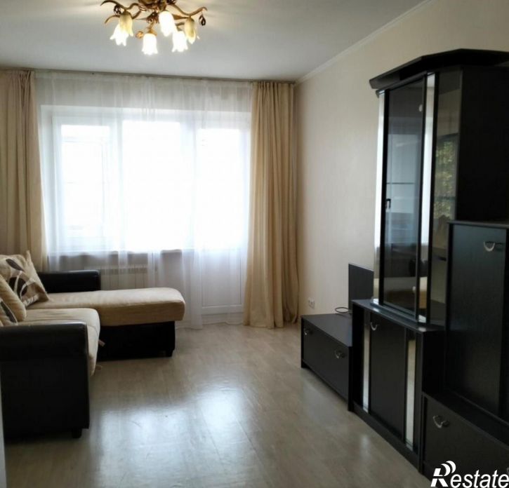 3-комн квартира улица Протапова, 60