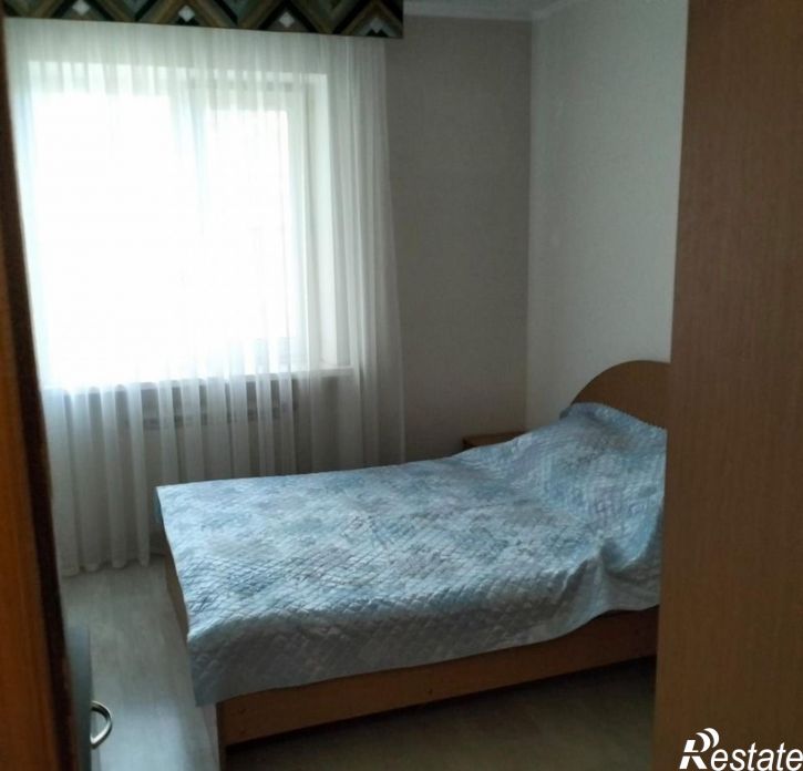 3-комн квартира улица Протапова, 60