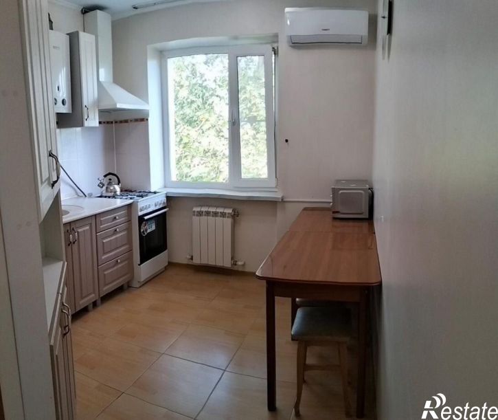 3-комн квартира улица Протапова, 60