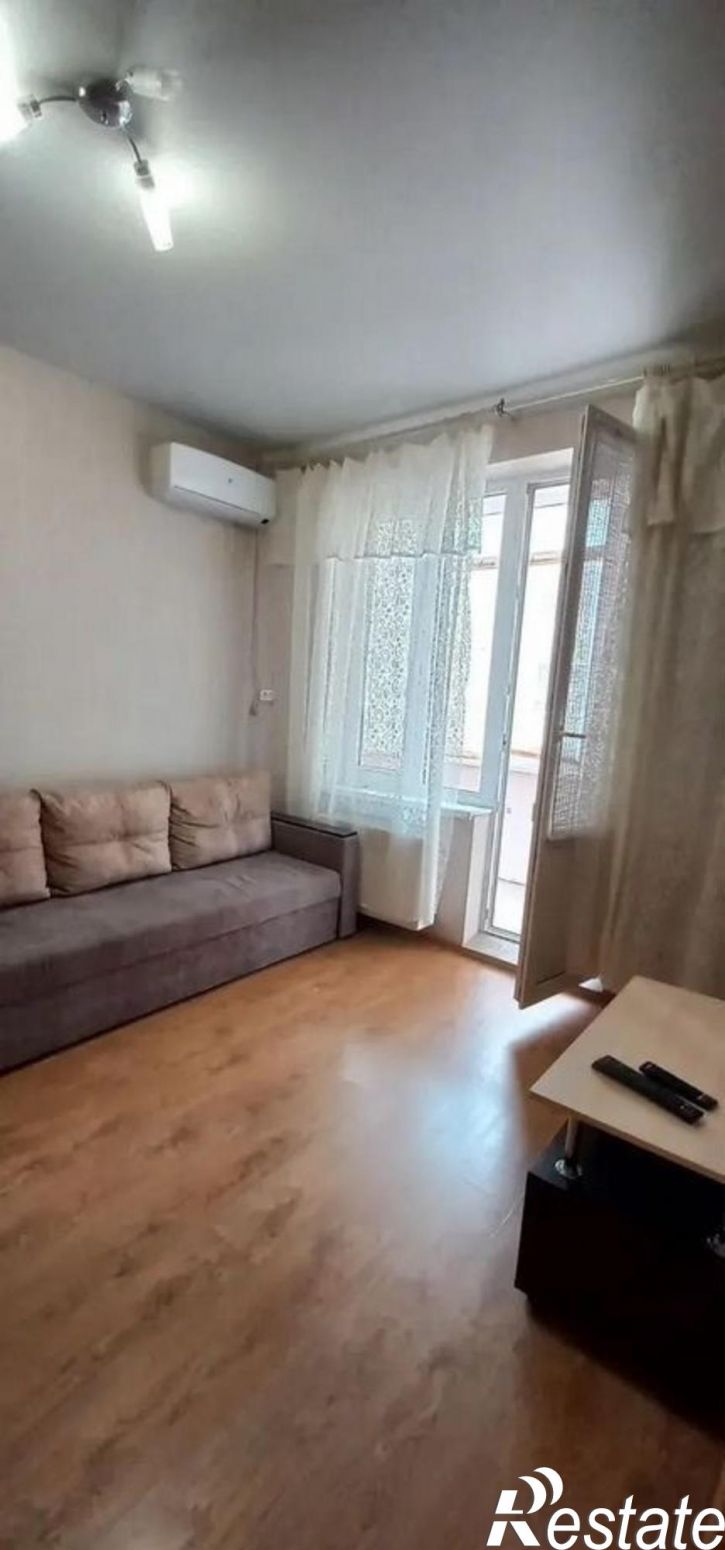 2-комн квартира улица Ивана Голубца, 106