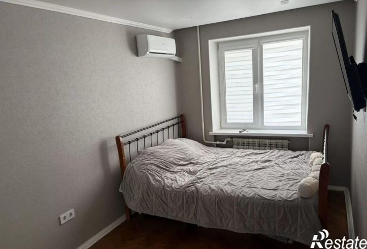 2-комн квартира улица Горького, 70