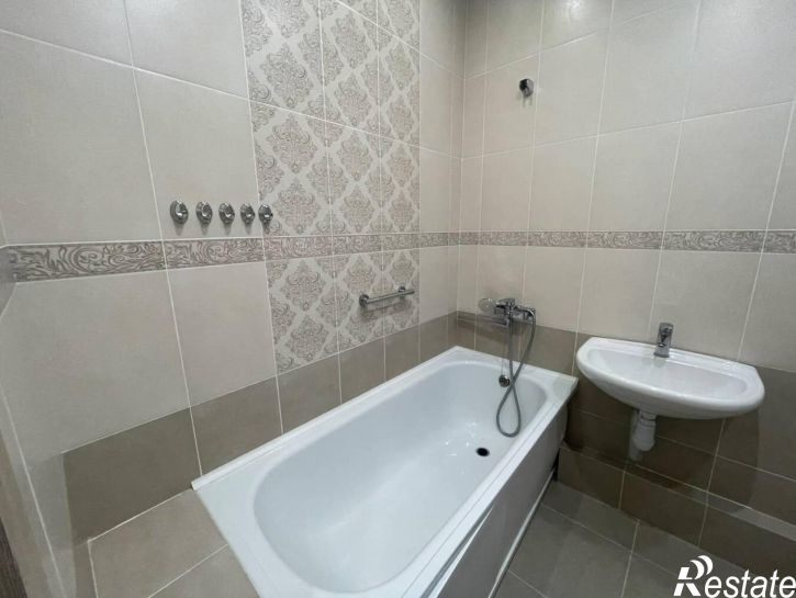 3-комн квартира Владимирская улица, 110к8