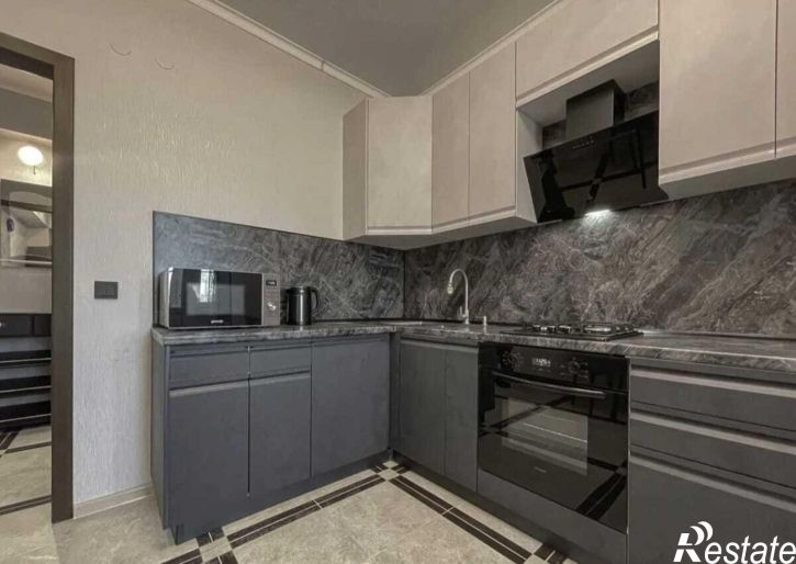 1-комн квартира улица Толстого, 111А