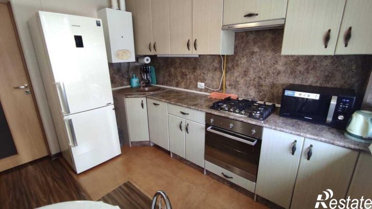 2-комн квартира Крымская улица, 272