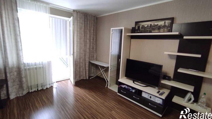 2-комн квартира Крымская улица, 272