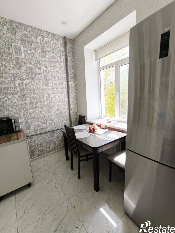 3-комн квартира улица Ленина, 68