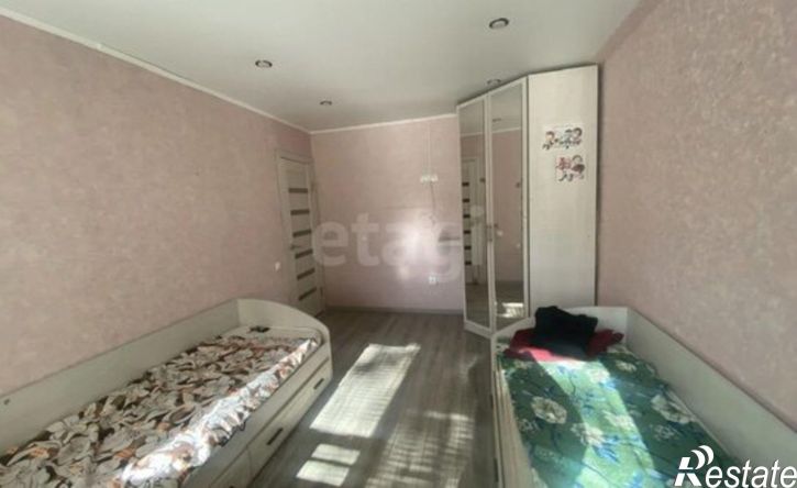 3-комн квартира 12-й микрорайон, 12
