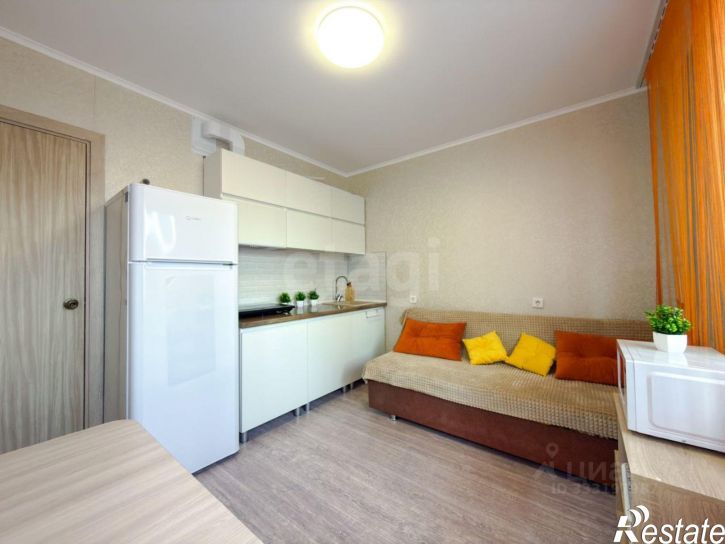 1-комн квартира ул Адмирала Пустошкина, 22 8,  д. 22 8,  к. 8