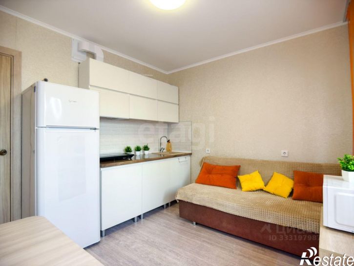 1-комн квартира ул Адмирала Пустошкина, 22 8,  д. 22 8,  к. 8