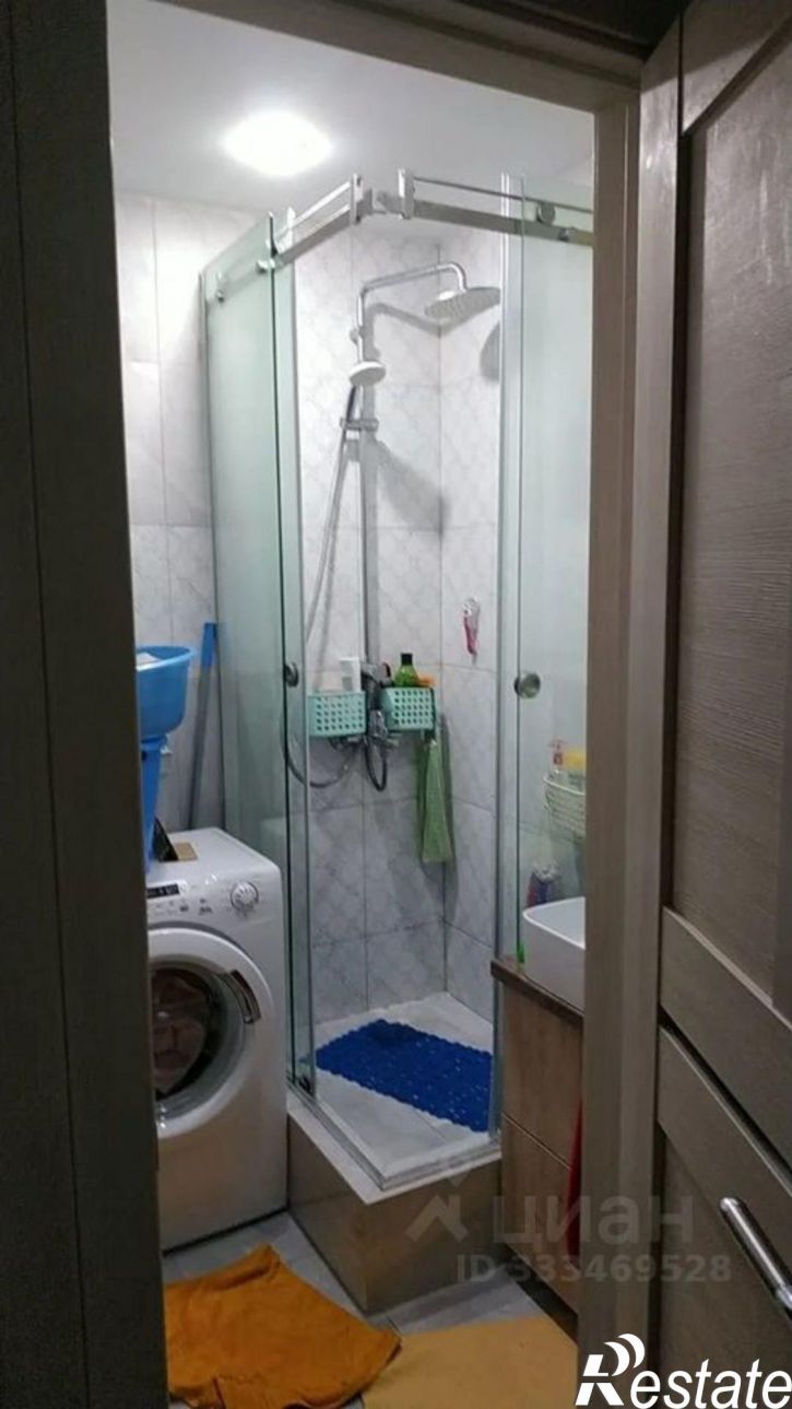 4-комн квартира ул Новороссийская, 107,  д. 107