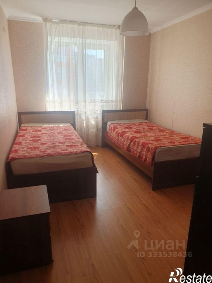 2-комн квартира 12-й микрорайон, 35