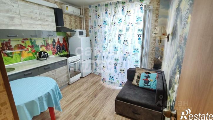 1-комн квартира ул Адмирала Пустошкина, 22 4,  д. 22 4,  к. 4