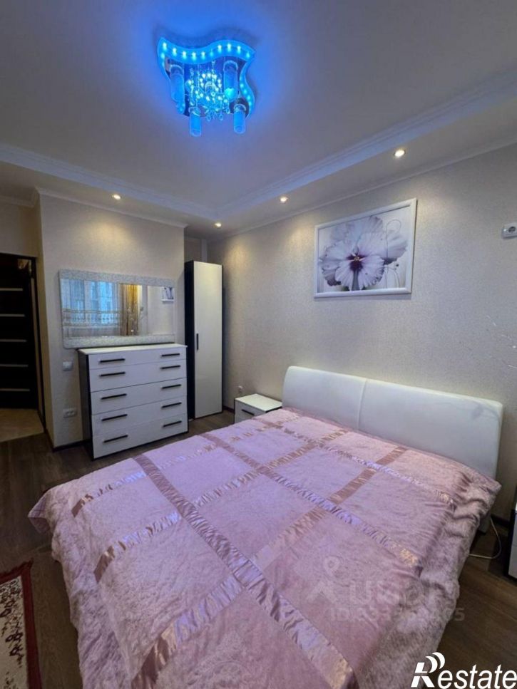 3-комн квартира Тракторный пер, 5,  д. 5