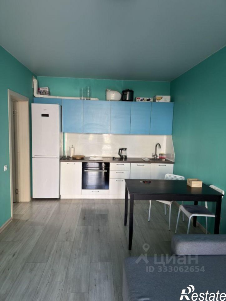3-комн квартира ул Адмирала Пустошкина, 22 2,  д. 22 2,  к. 2