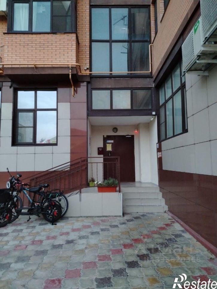 1-комн квартира ул Кати Соловьяновой, 84,  д. 84