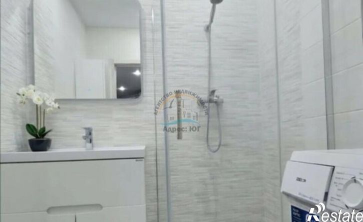 2-комн квартира улица Крылова, 13 к2,  д. 13 к2