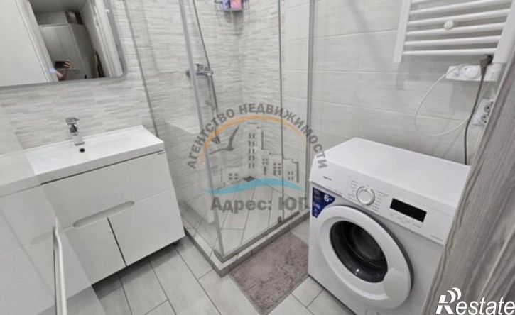 2-комн квартира улица Крылова, 13 к2,  д. 13 к2