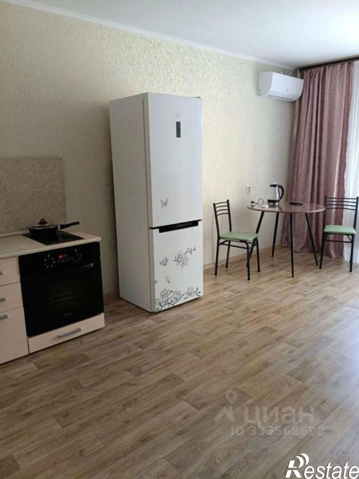 2-комн квартира улица Адмирала Пустошкина, 22 с4,  д. 22 с4