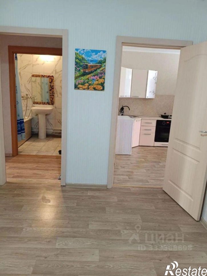 2-комн квартира улица Адмирала Пустошкина, 22 с4,  д. 22 с4