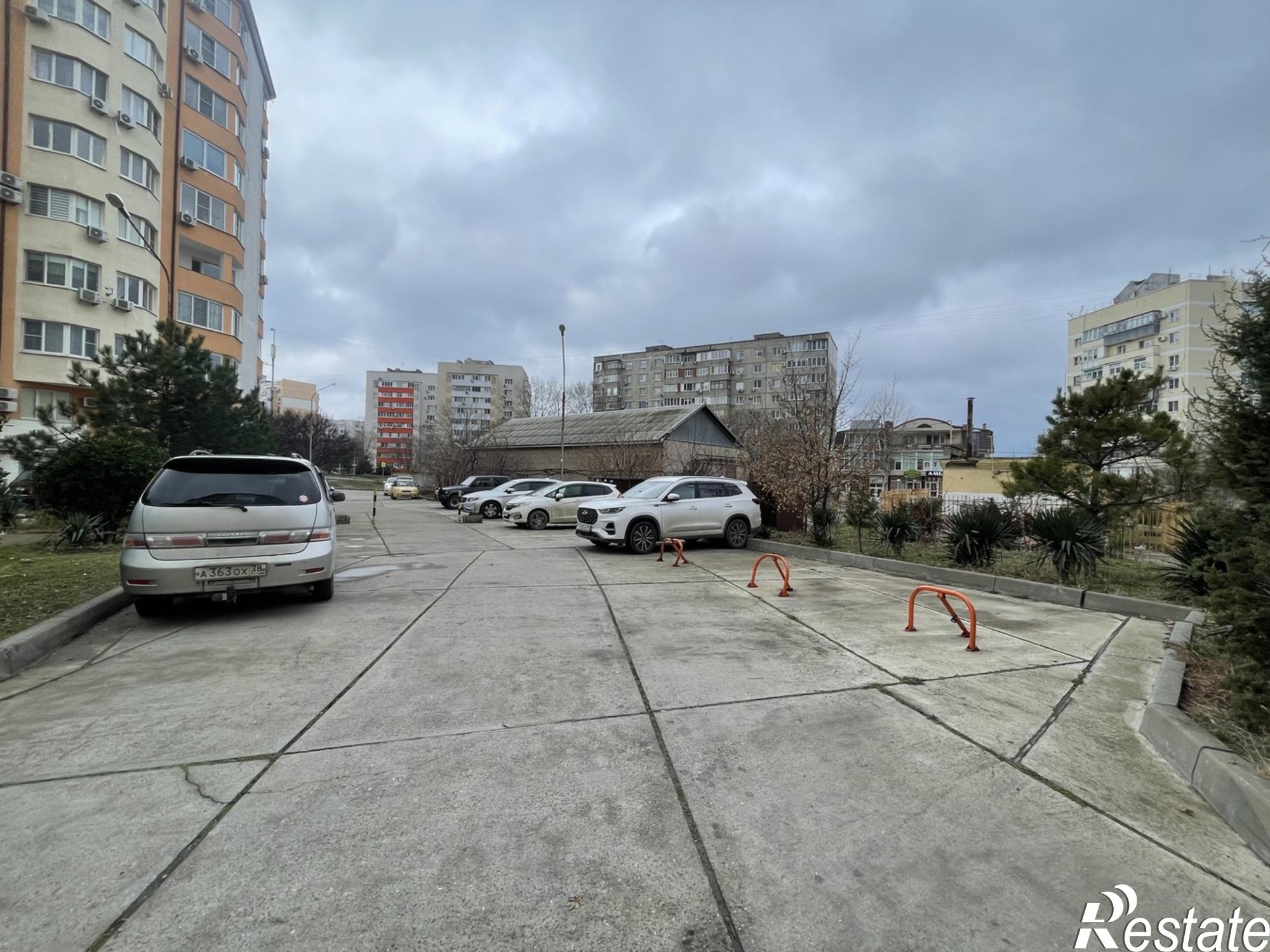 Купить квартиру за 13 000 000 рублей на улица Крылова, 23к2