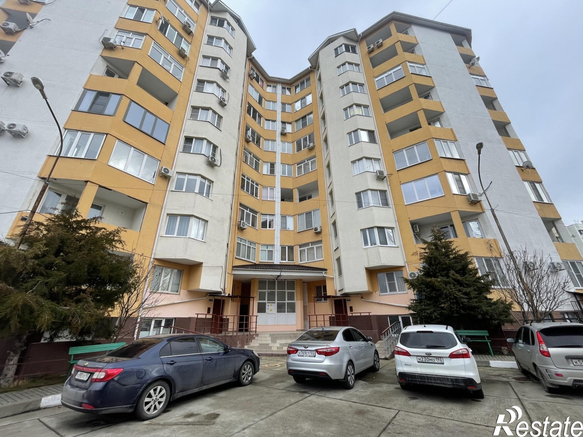 Купить квартиру за 13 000 000 рублей на улица Крылова, 23к2