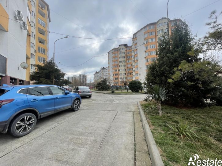 2-комн квартира улица Крылова, 23к2