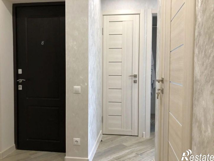 3-комн квартира Крымская улица, 83