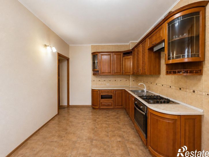 3-комн квартира Парковая улица, 31