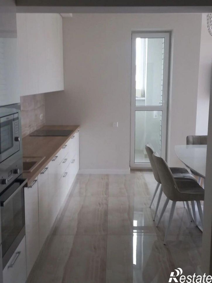 2-комн квартира улица Толстого, 130к1