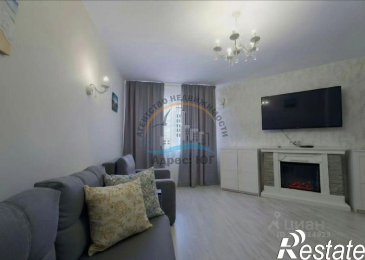 2-комн квартира улица Крылова, 10,  д. 10