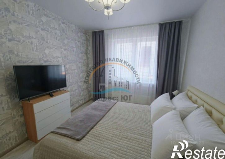2-комн квартира улица Крылова, 10,  д. 10