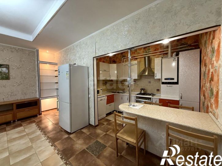 2-комн квартира Садовая улица, 62,  д. 62