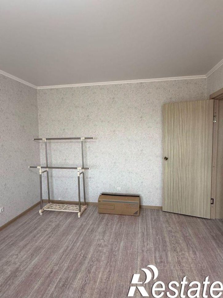 3-комн квартира улица Адмирала Пустошкина, 22 c9,  д. 22 c9