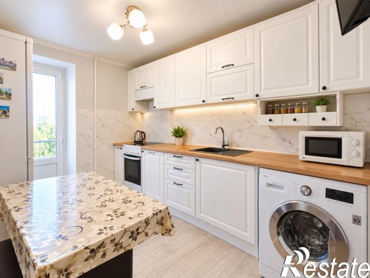 3-комн квартира Новороссийская улица, 259,  д. 259