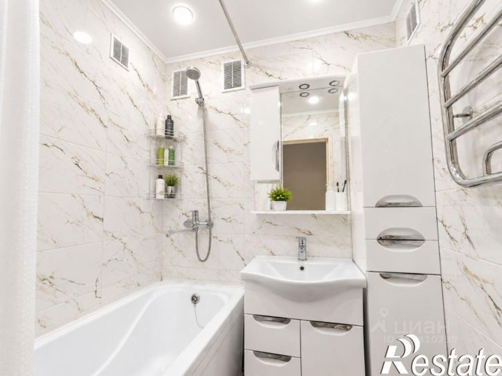 3-комн квартира Новороссийская улица, 259,  д. 259