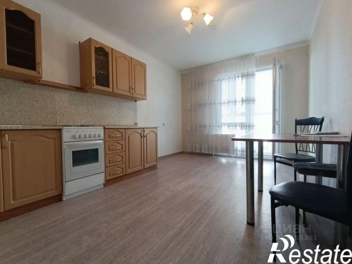 2-комн квартира улица Адмирала Пустошкина, 22 с3,  д. 22 с3