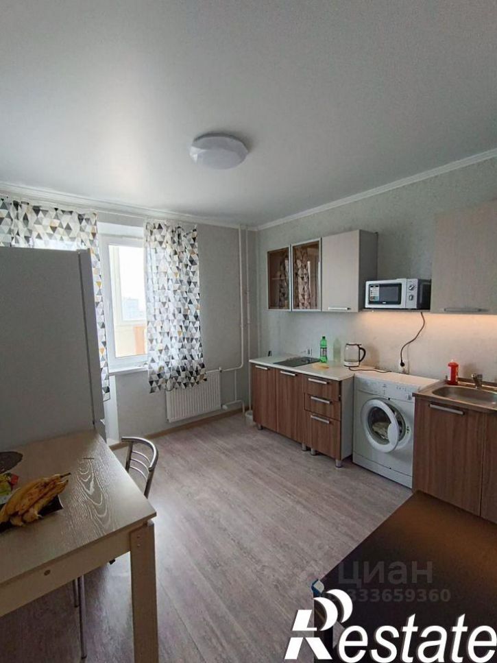 1-комн квартира улица Адмирала Пустошкина, 22 с5,  д. 22 с5