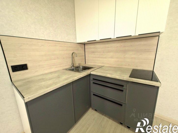 1-комн квартира улица Адмирала Пустошкина, 22 с13,  д. 22 с13