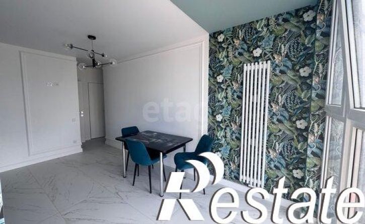2-комн квартира улица Крылова, 13 к3,  д. 13 к3