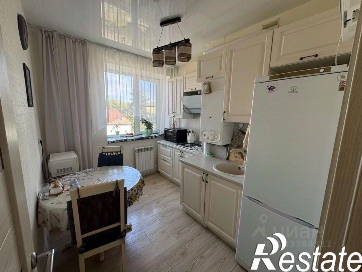 1-комн квартира улица Самбурова, 207,  д. 207