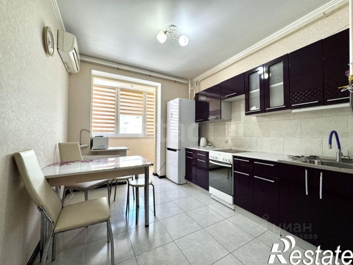1-комн квартира Лазурная улица, 10 к1,  д. 10 к1