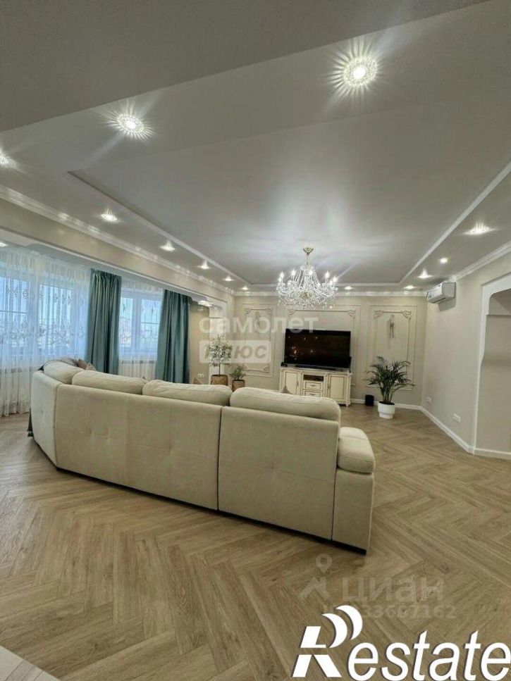 4-комн квартира Владимирская улица, 146 к1,  д. 146 к1