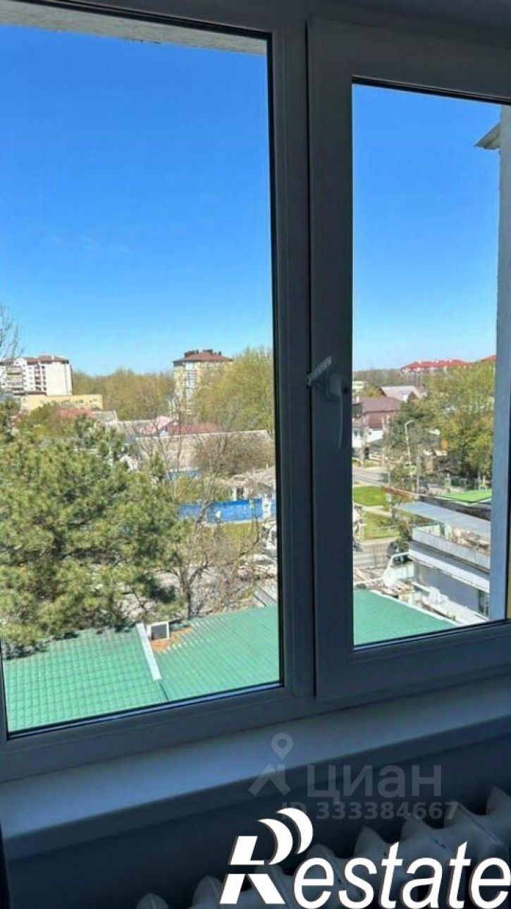 2-комн квартира улица Чехова, 1,  д. 1