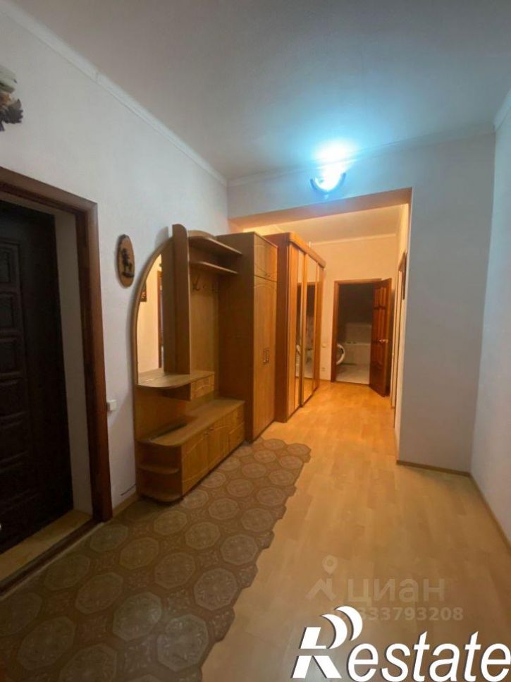 2-комн квартира улица Толстого, 50,  д. 50