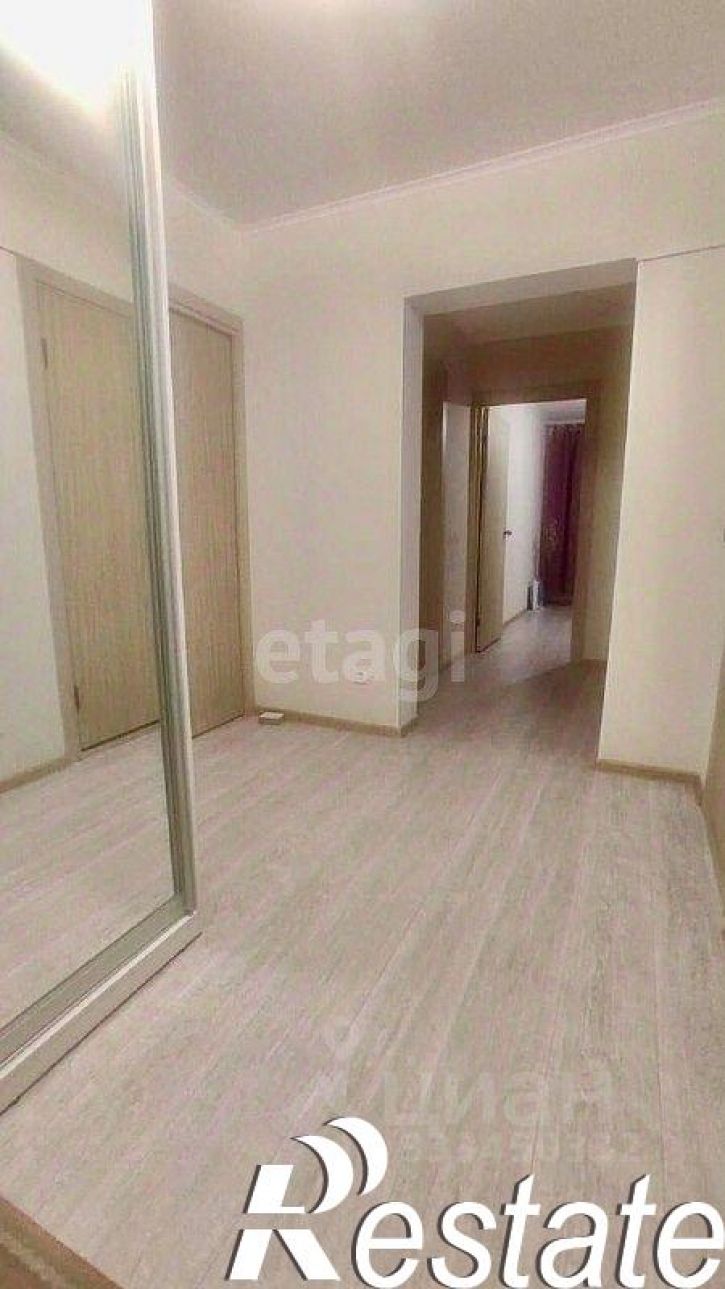 2-комн квартира улица Адмирала Пустошкина, 22 с1,  д. 22 с1