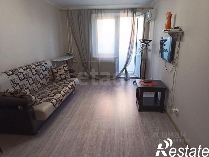 2-комн квартира улица Адмирала Пустошкина, 22 с1,  д. 22 с1