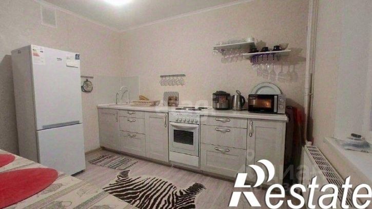 2-комн квартира улица Адмирала Пустошкина, 22 с1,  д. 22 с1