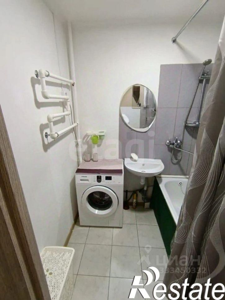 2-комн квартира улица Адмирала Пустошкина, 22 с1,  д. 22 с1