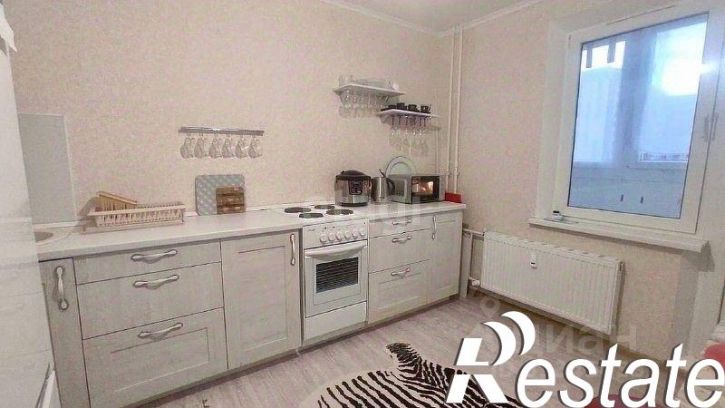 2-комн квартира улица Адмирала Пустошкина, 22 с1,  д. 22 с1